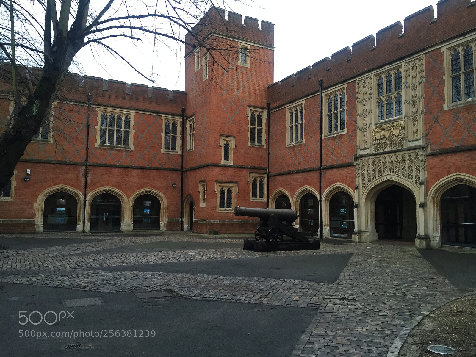 Apple iPhone 6 sample photo. Windsor, eton & hampton palace photography