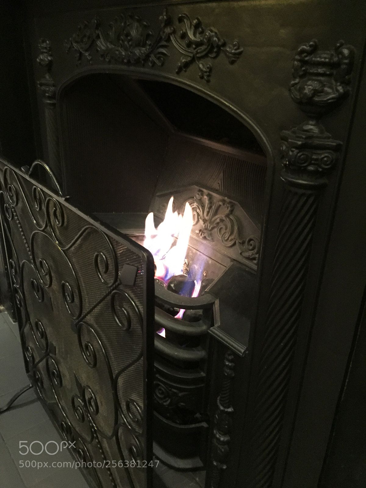 Apple iPhone 6 sample photo. Windsor, eton & hampton palace photography