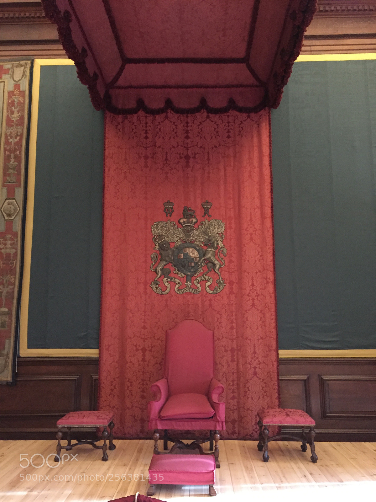 Apple iPhone 6 sample photo. Windsor, eton & hampton palace photography