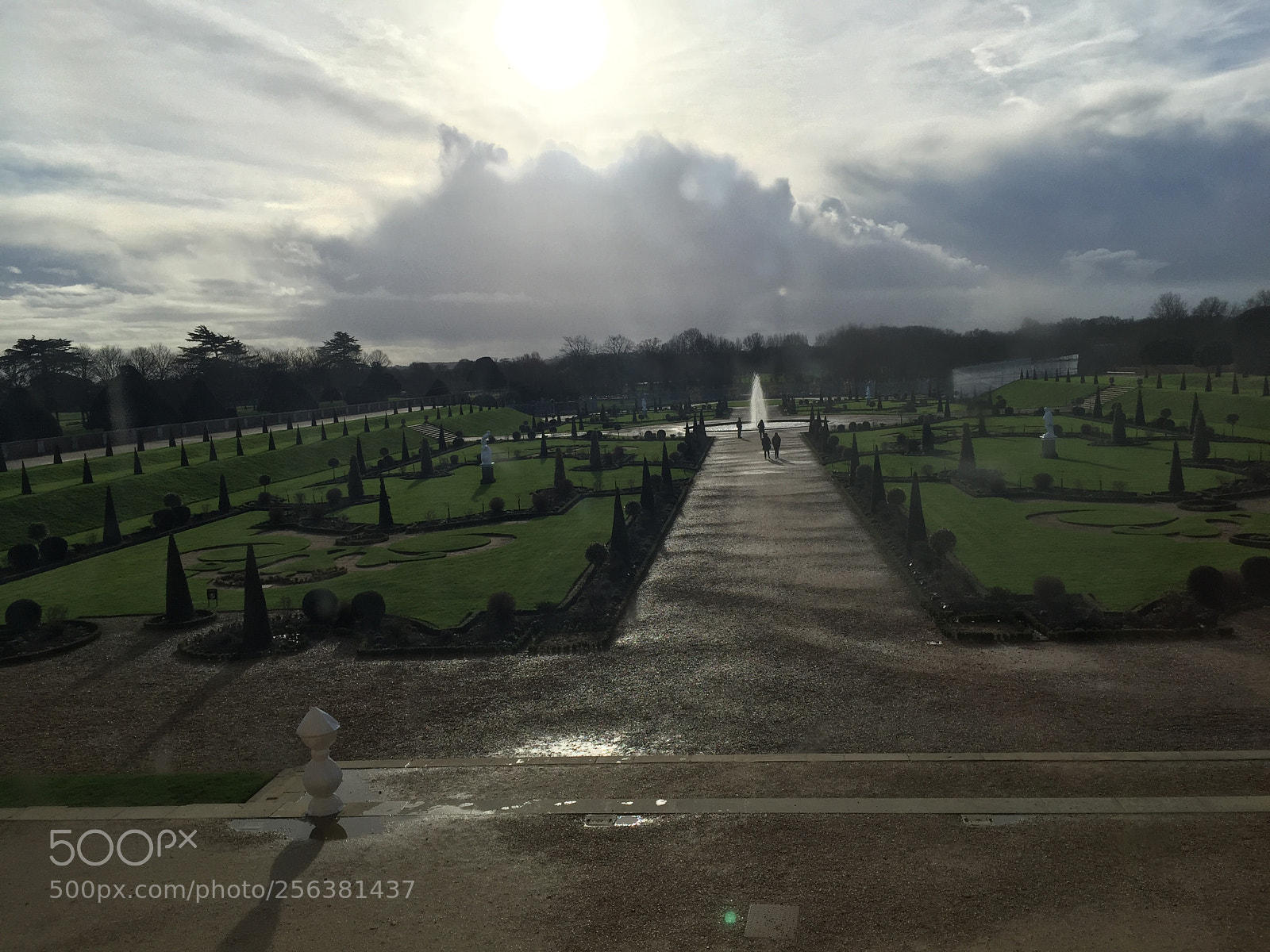 Apple iPhone 6 sample photo. Windsor, eton & hampton palace photography