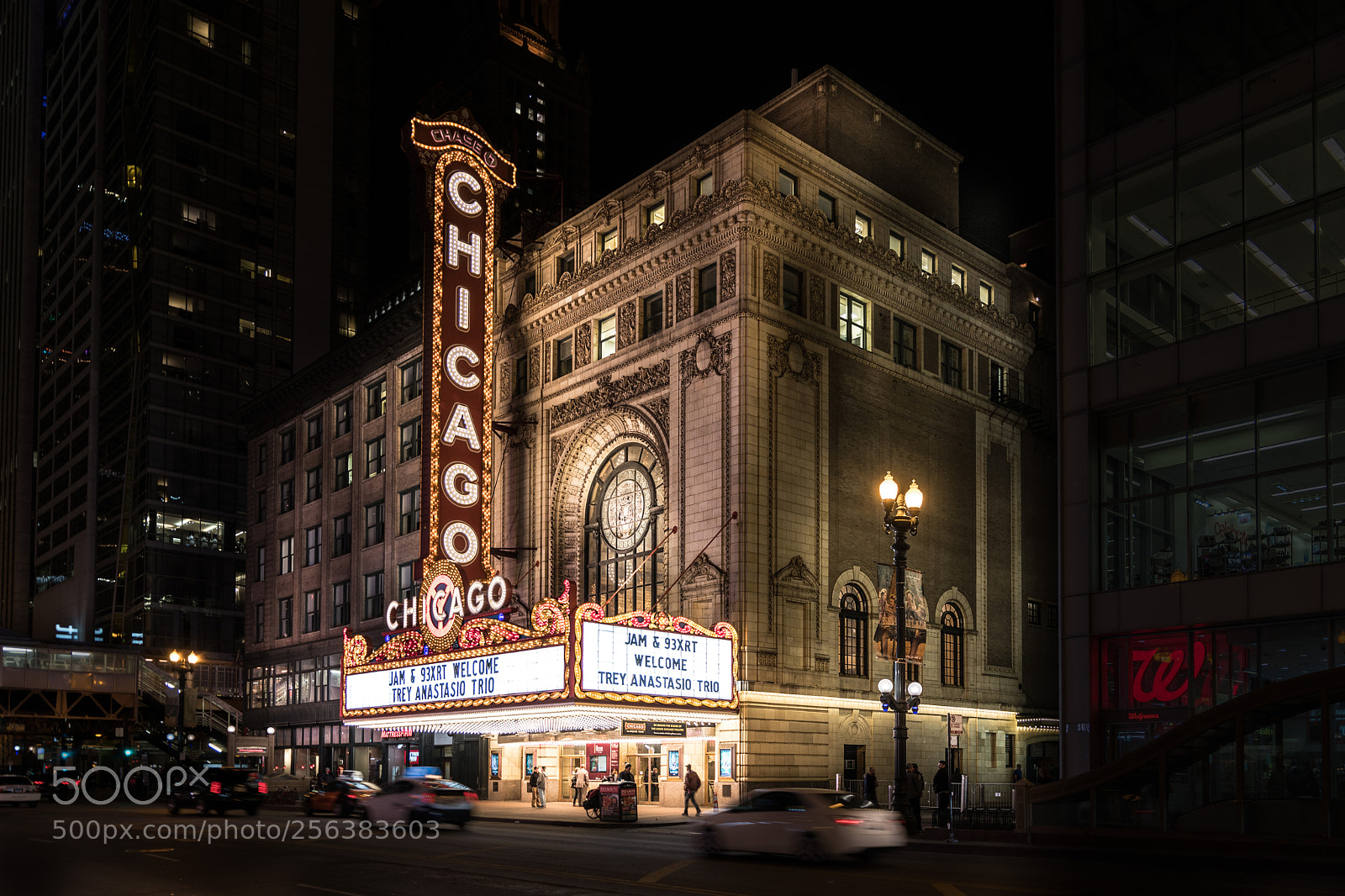 Nikon D850 sample photo. The chicago theater photography