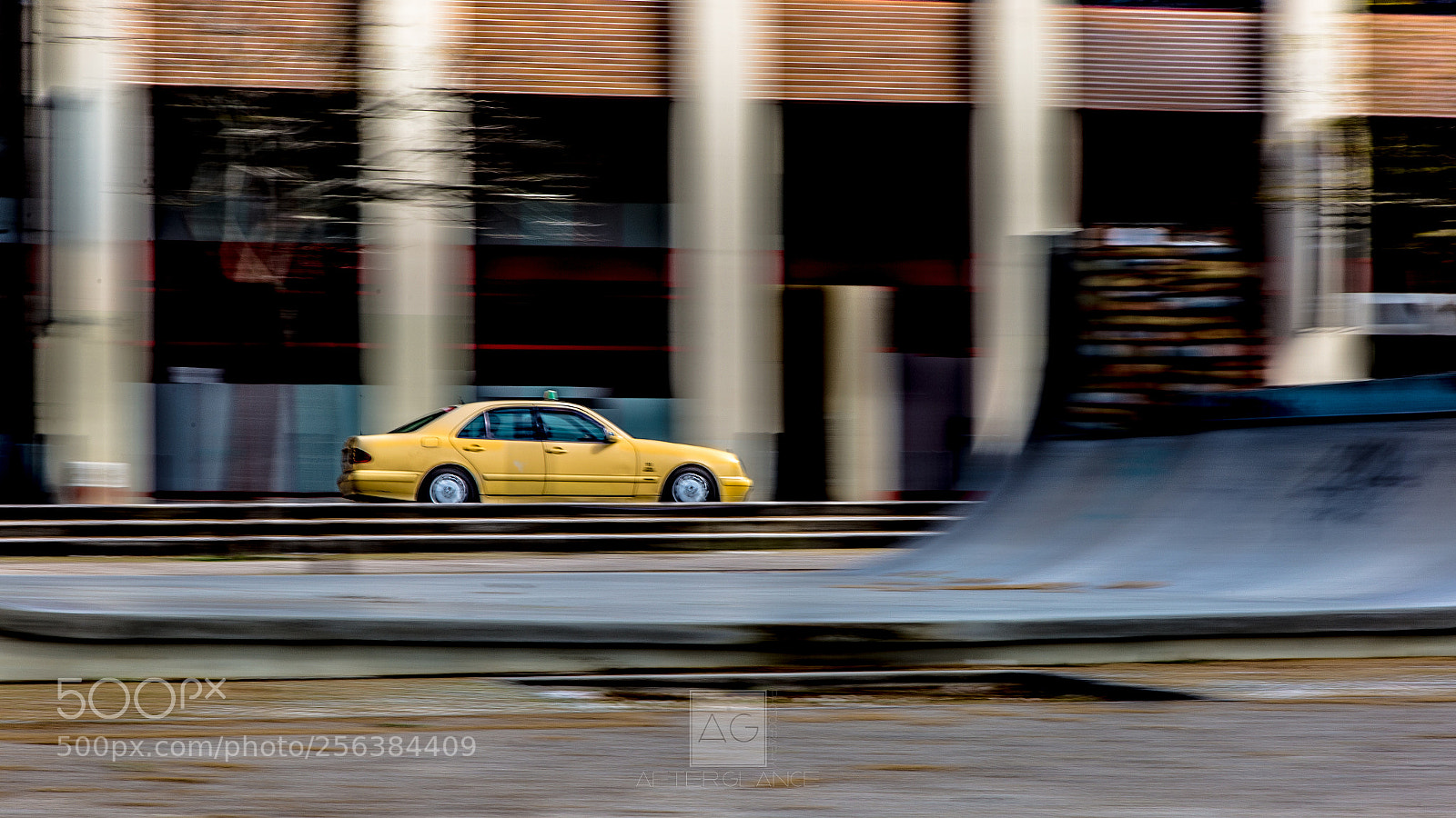 Canon EOS 6D sample photo. Panning the yellow cab... photography