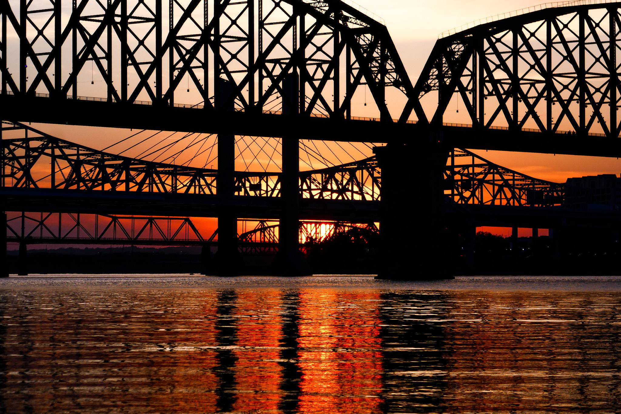 Panasonic Lumix DMC-ZS100 (Lumix DMC-TZ100) sample photo. Big four bridge photography