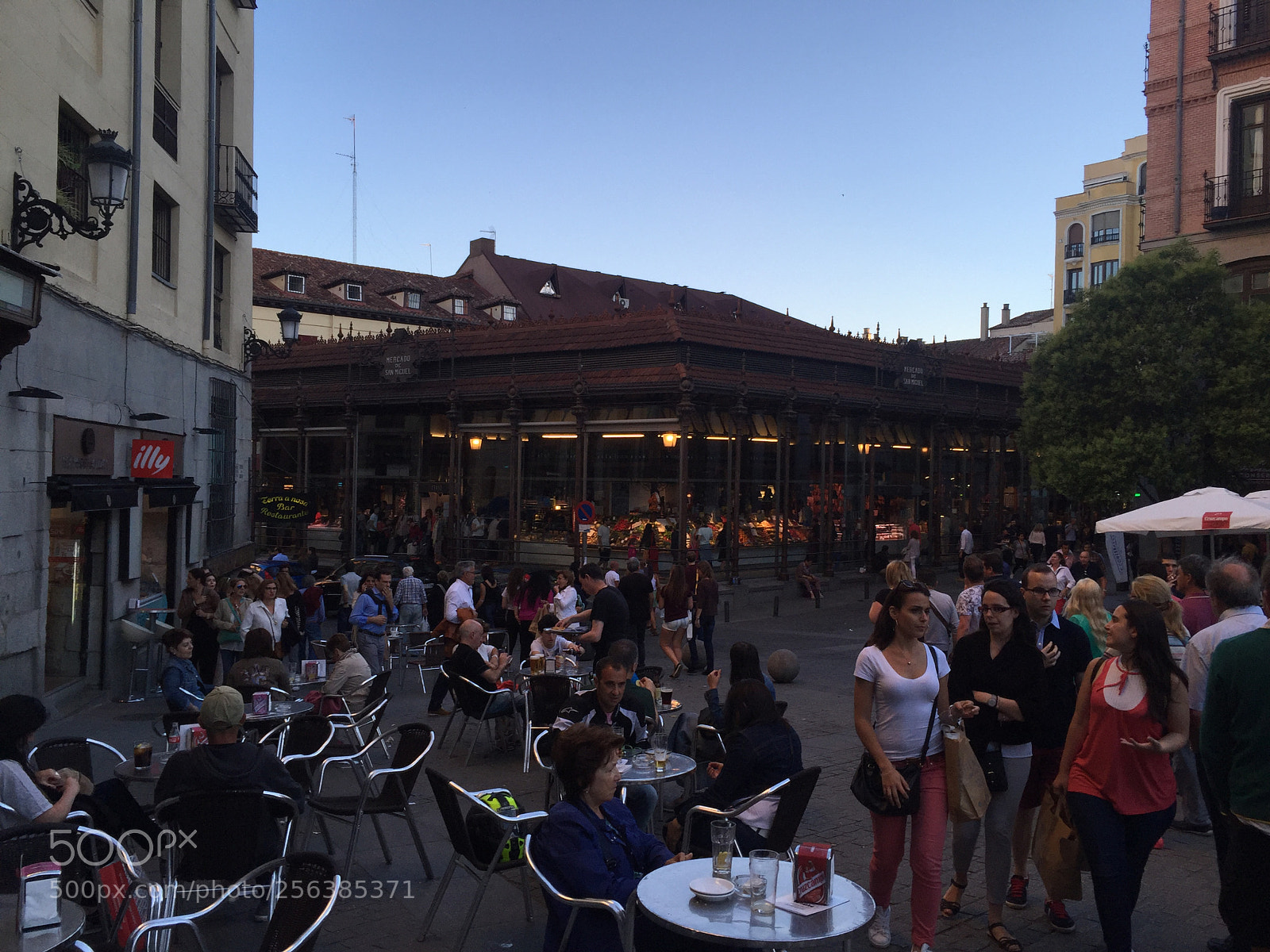 Apple iPhone 6 sample photo. Madrid, spain photography