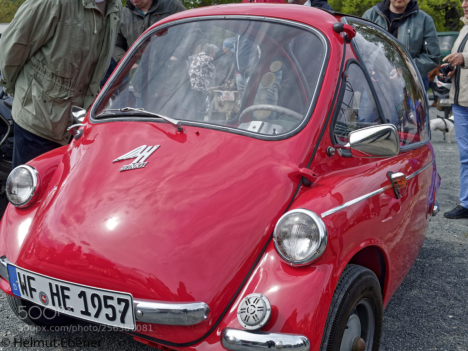Olympus OM-D E-M5 sample photo. Bs, oldtimer heinkel photography