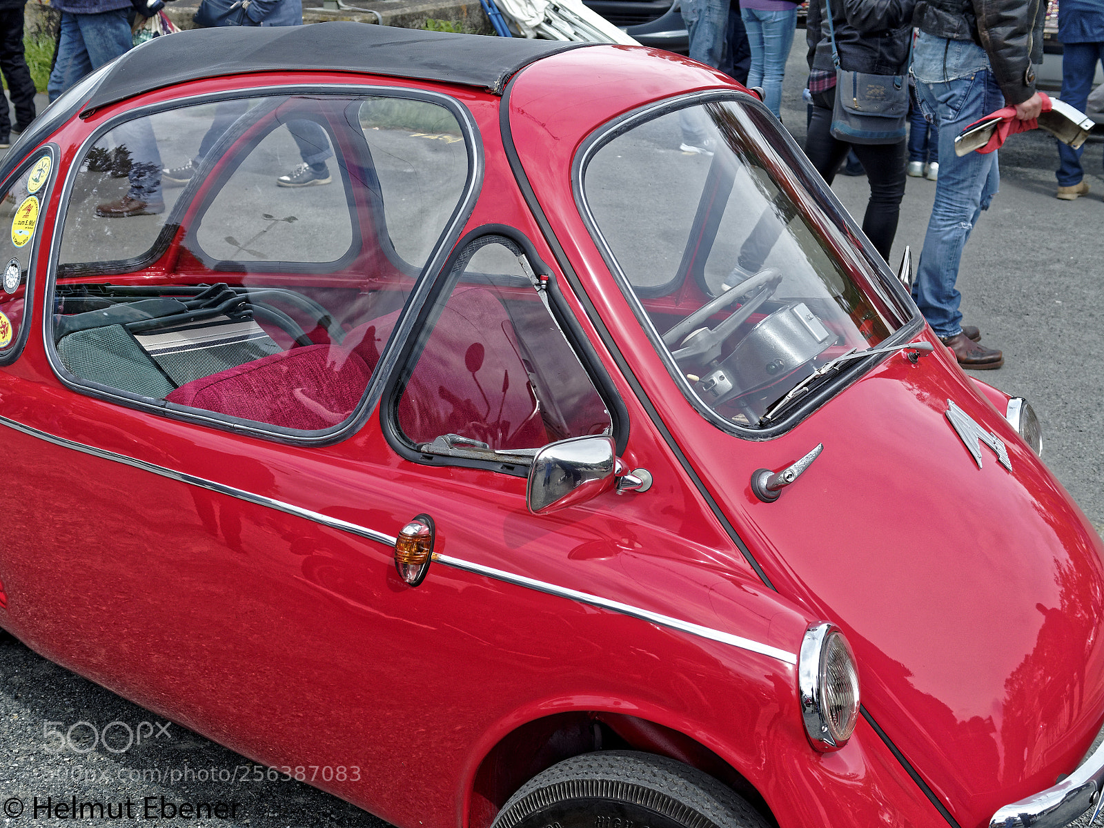 Olympus OM-D E-M5 sample photo. Bs, oldtimer heinkel photography