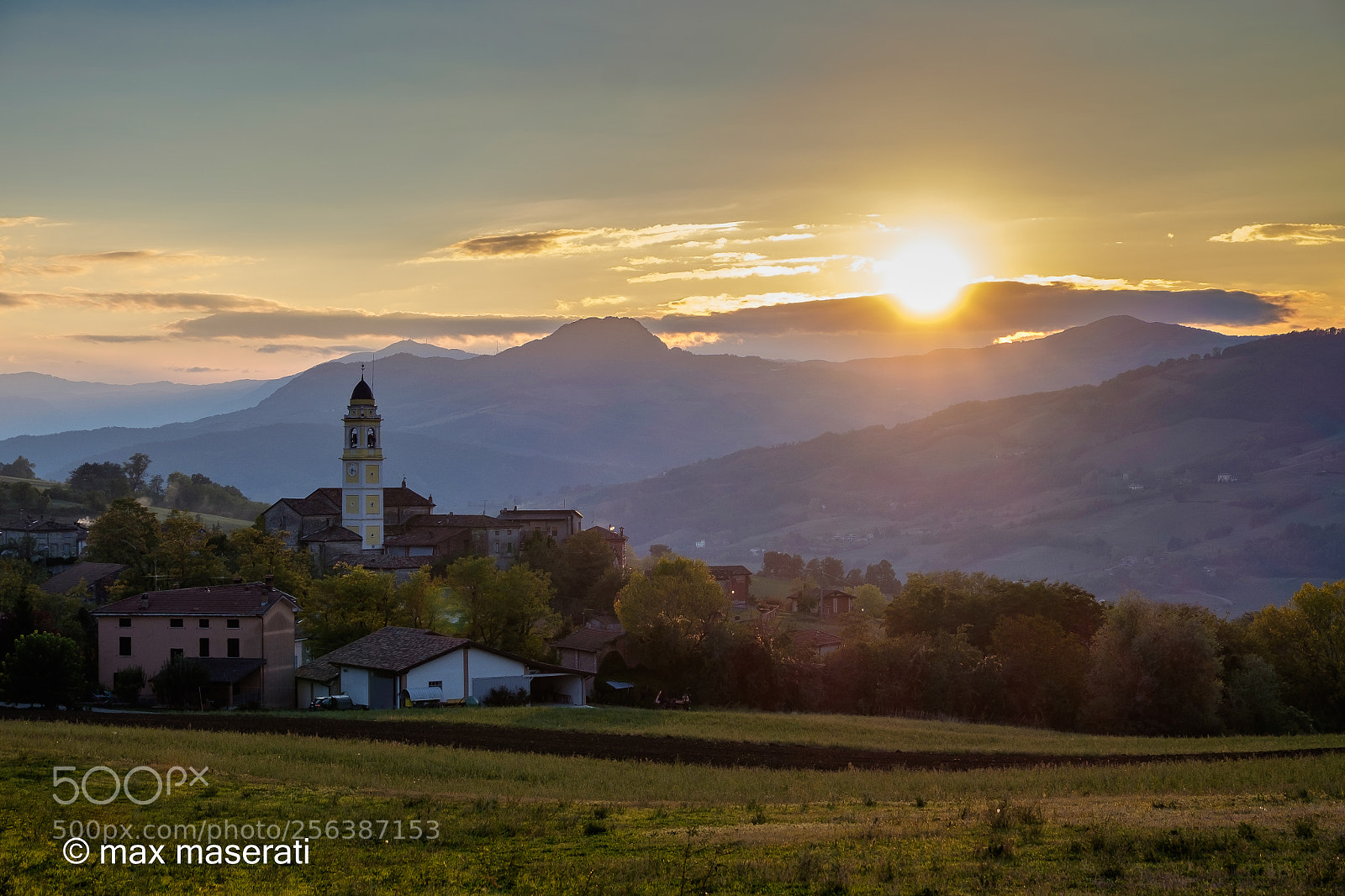 Fujifilm X-T1 sample photo. Tramonto a montechiaro photography