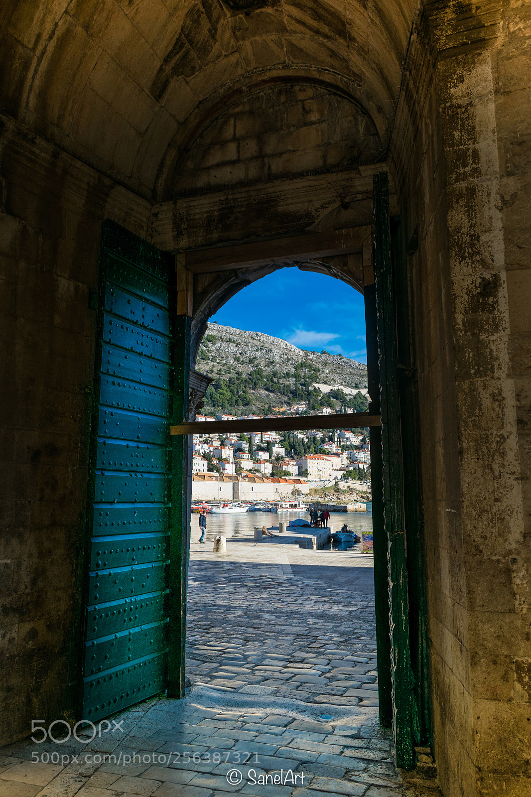 Nikon D3300 sample photo. Dubrovnik entry to the photography