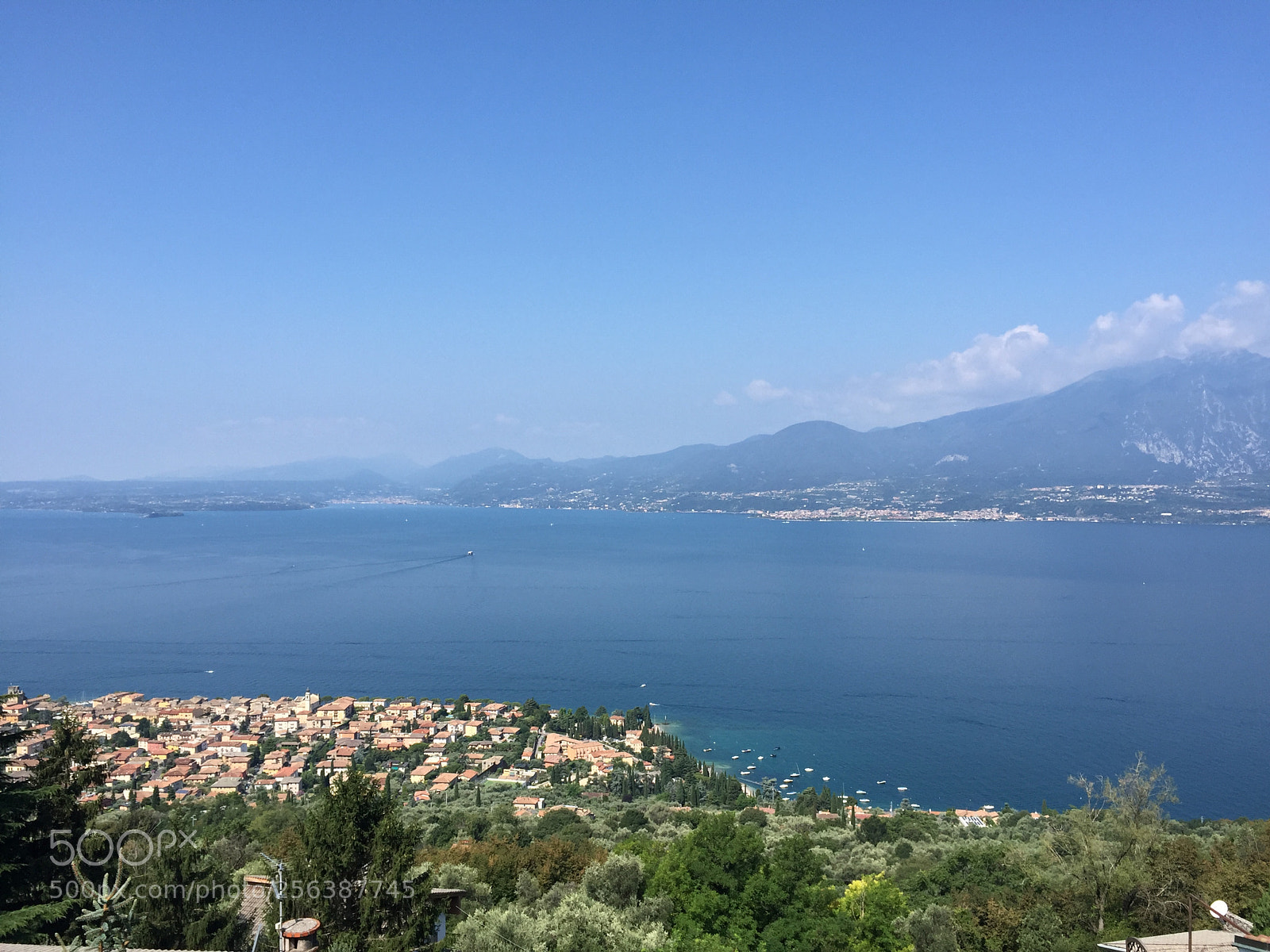 Apple iPhone 6 sample photo. Lake garda, modena, tuscany photography
