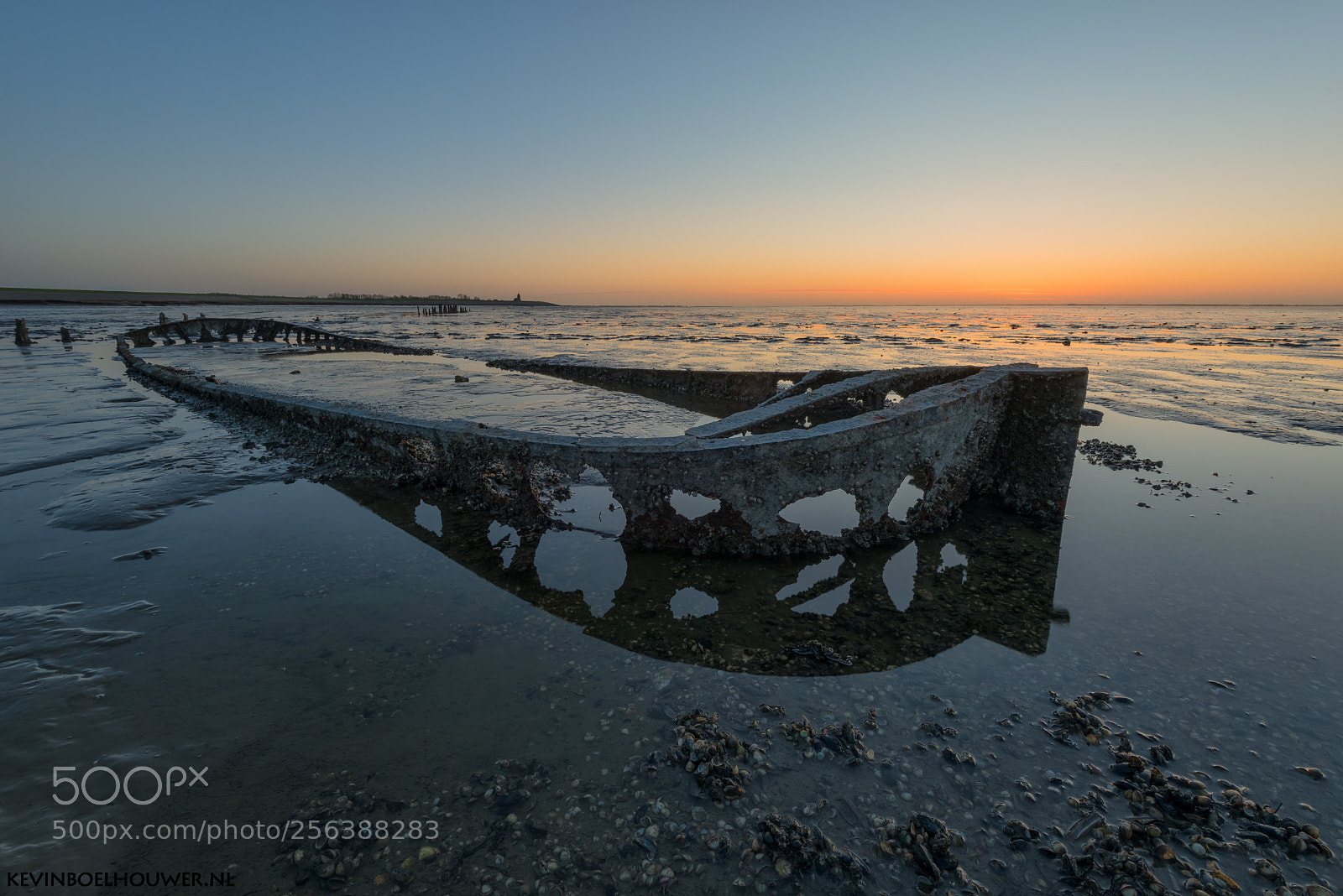 Nikon D750 sample photo. The shipwreck near wierum photography