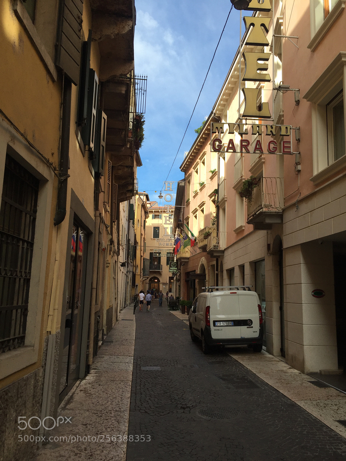 Apple iPhone 6 sample photo. Lake garda, modena, tuscany photography