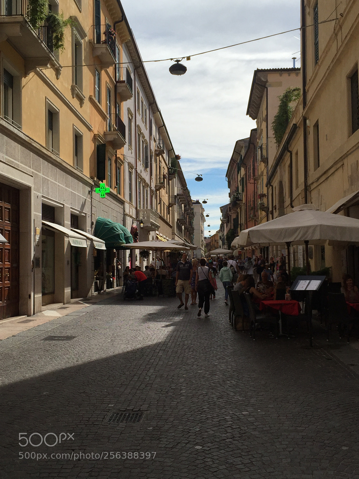 Apple iPhone 6 sample photo. Lake garda, modena, tuscany photography
