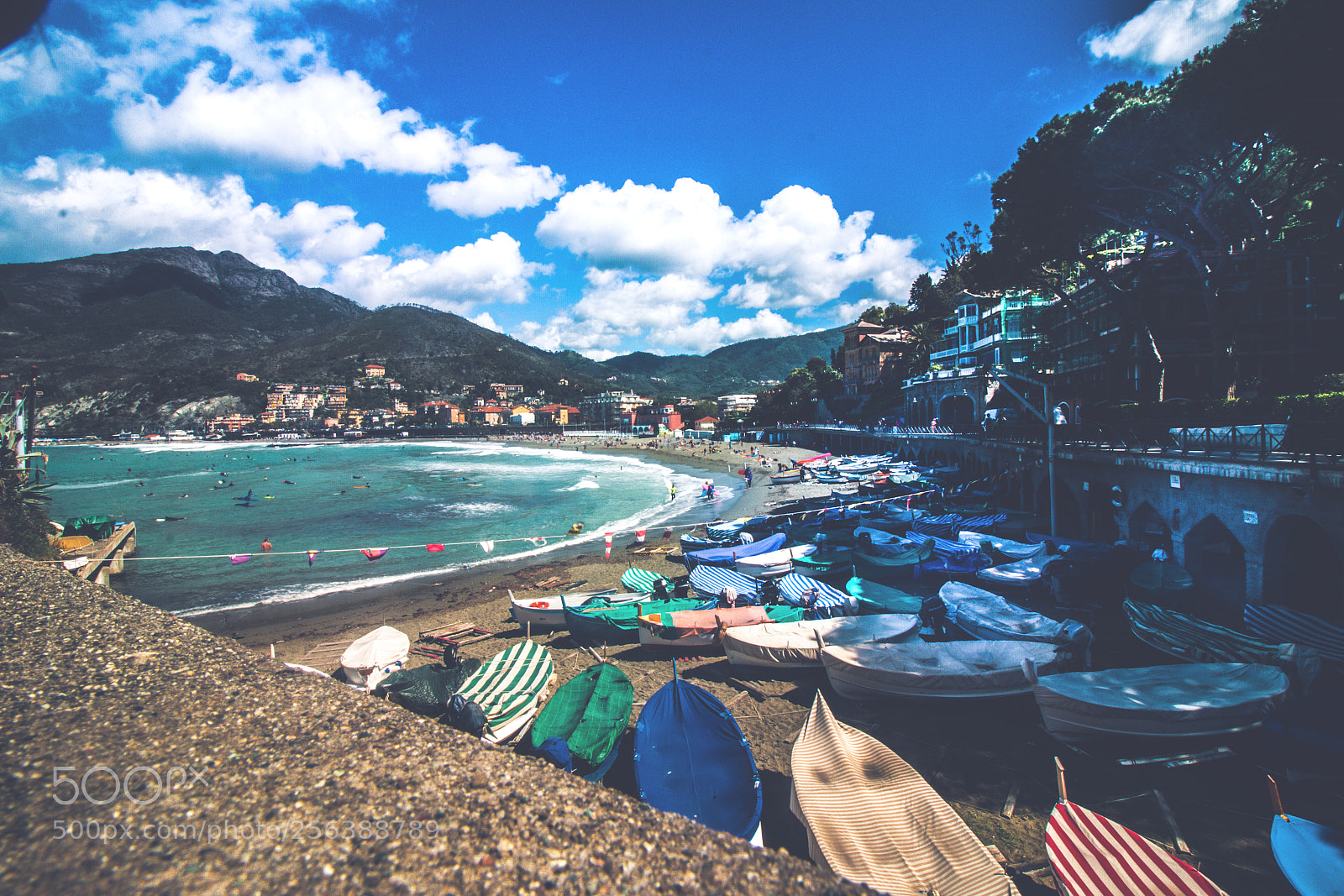 Canon EOS 70D sample photo. Cinque terre beach photography