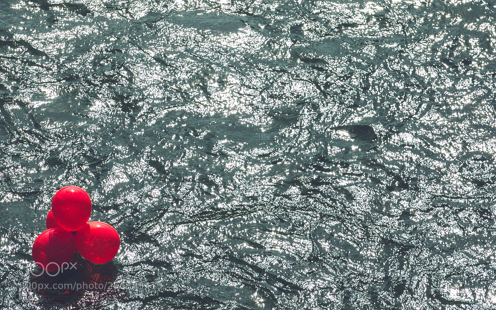 Canon EOS 70D sample photo. Red ballons in florence photography