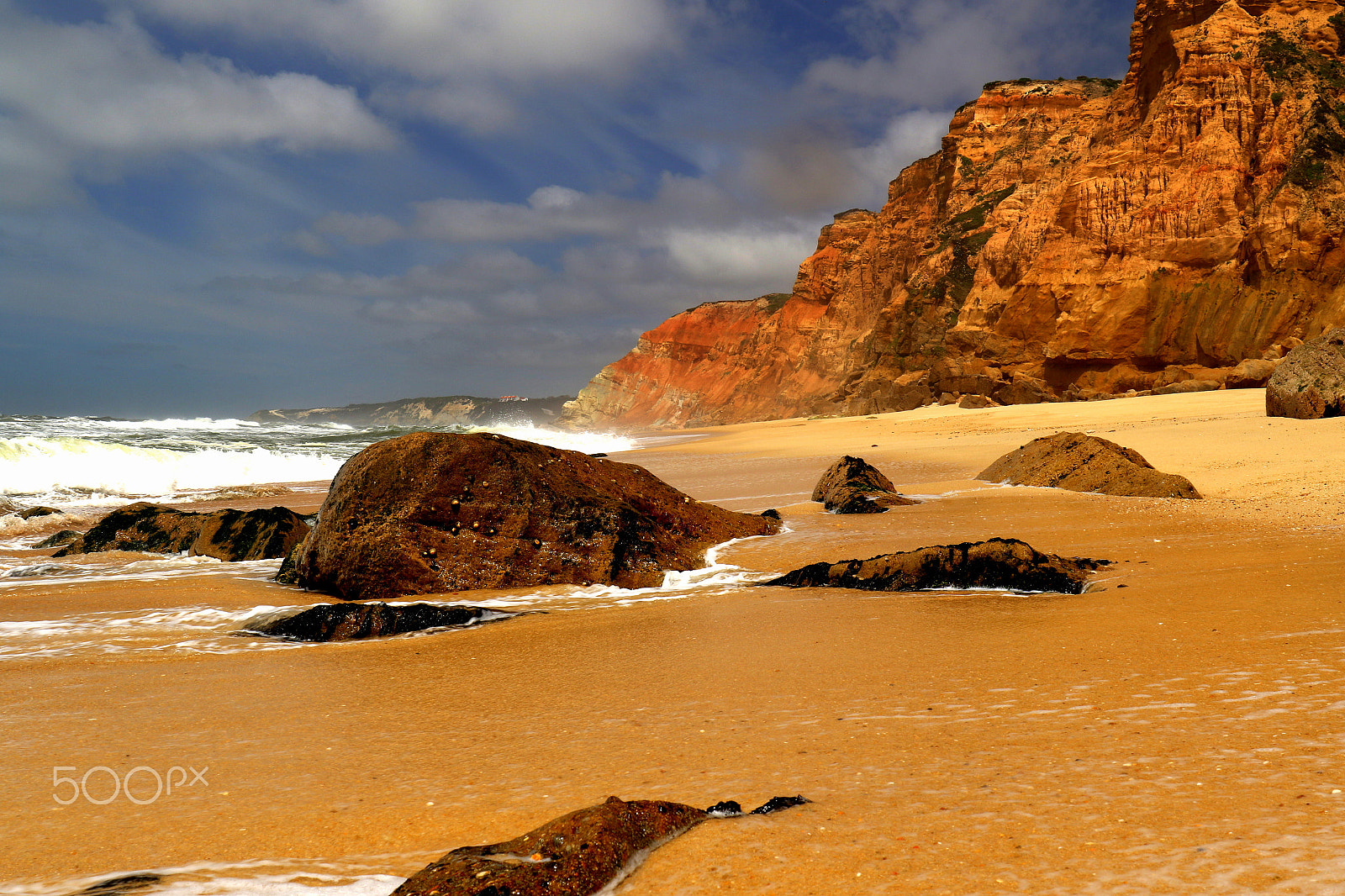 Canon EF 24-70mm F4L IS USM sample photo. Cliffs and sand photography