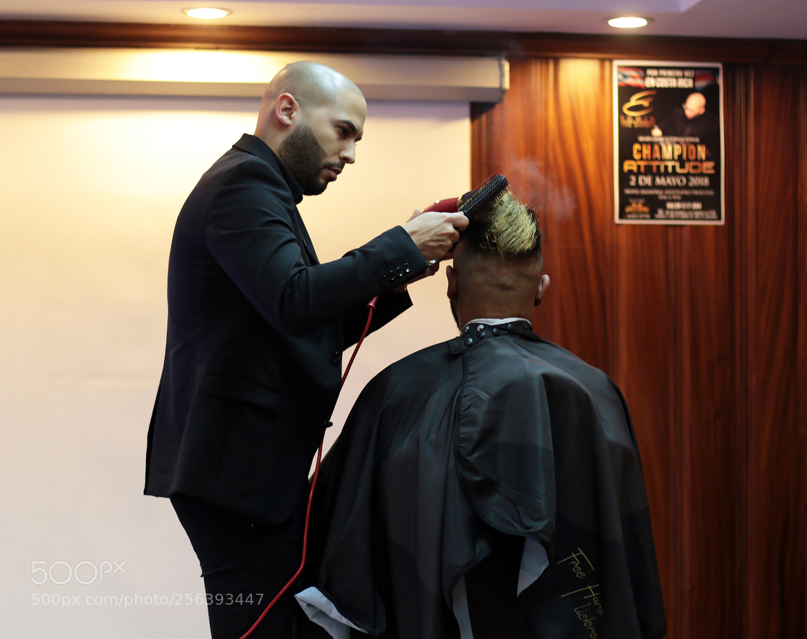 Canon EOS 70D sample photo. Edwin the barber ii photography