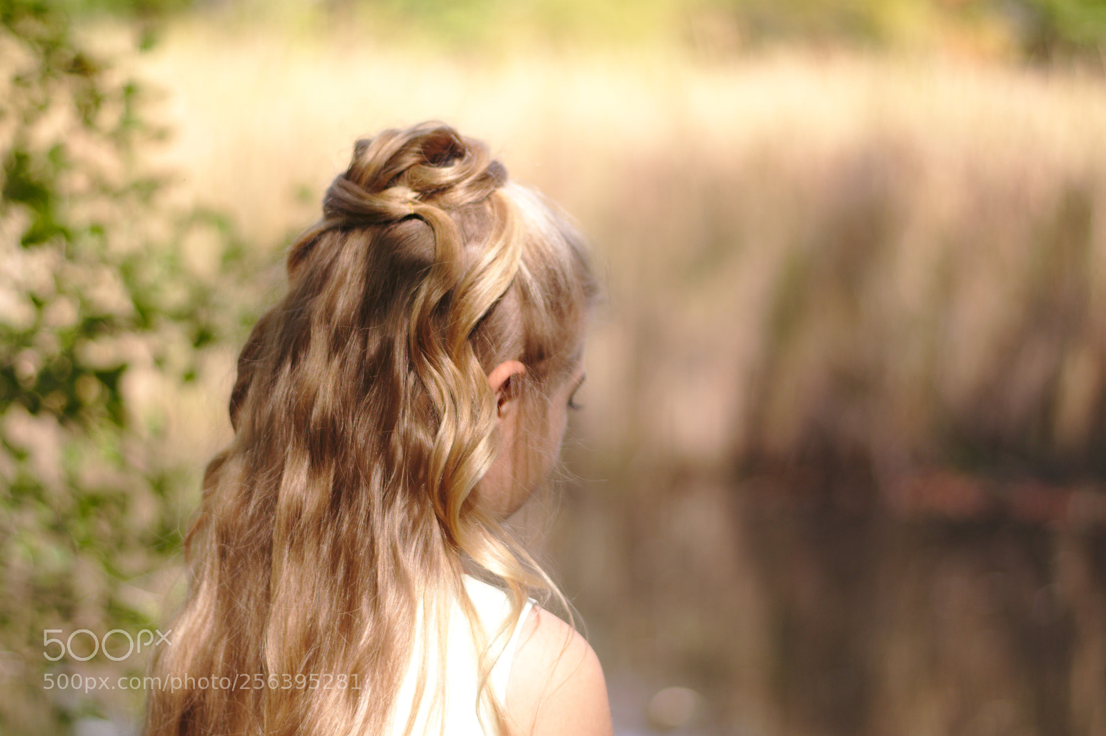 Nikon D500 sample photo. My daughter near the photography