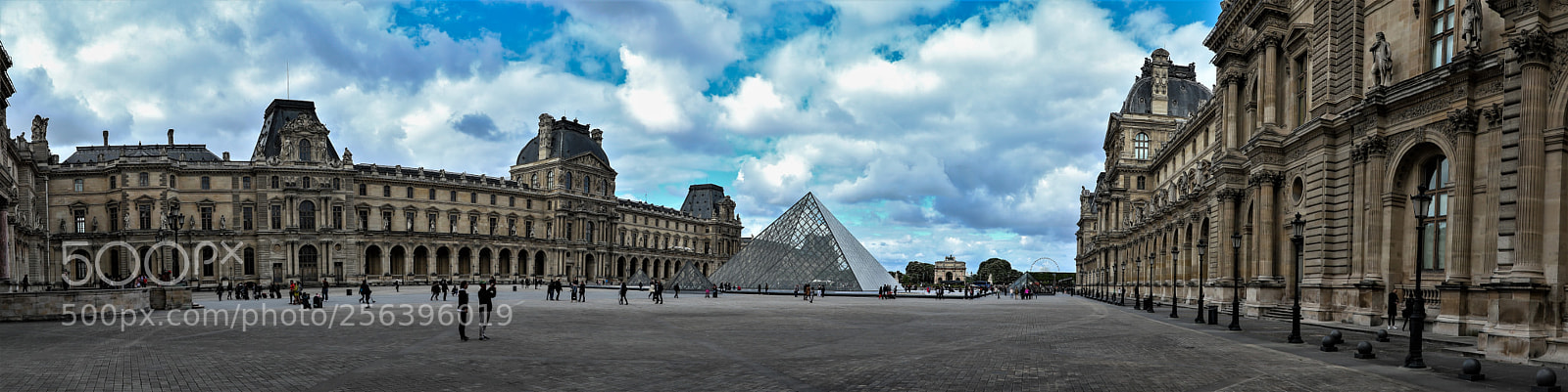 Canon PowerShot G1 X Mark III sample photo. Louvre panorama photography