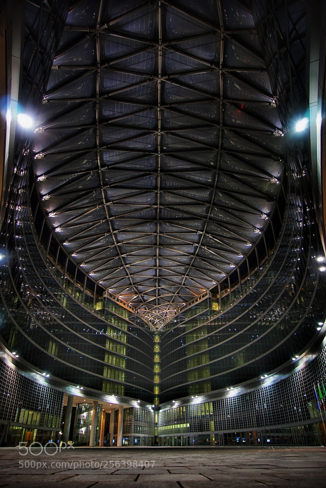 Sony a5100 sample photo. Lombardy region palace photography