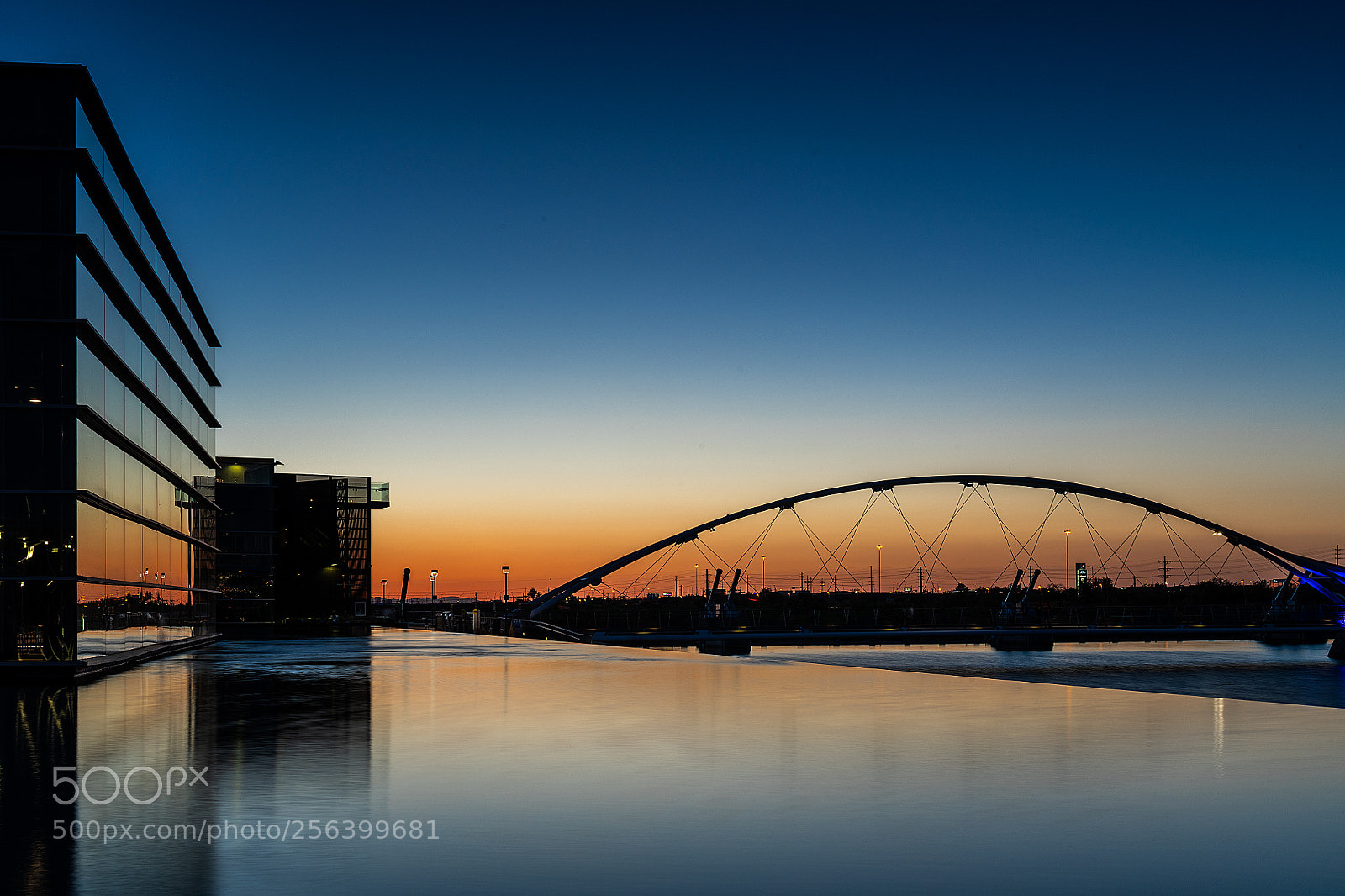 Nikon D850 sample photo. Gradient. architecture at sunset. photography