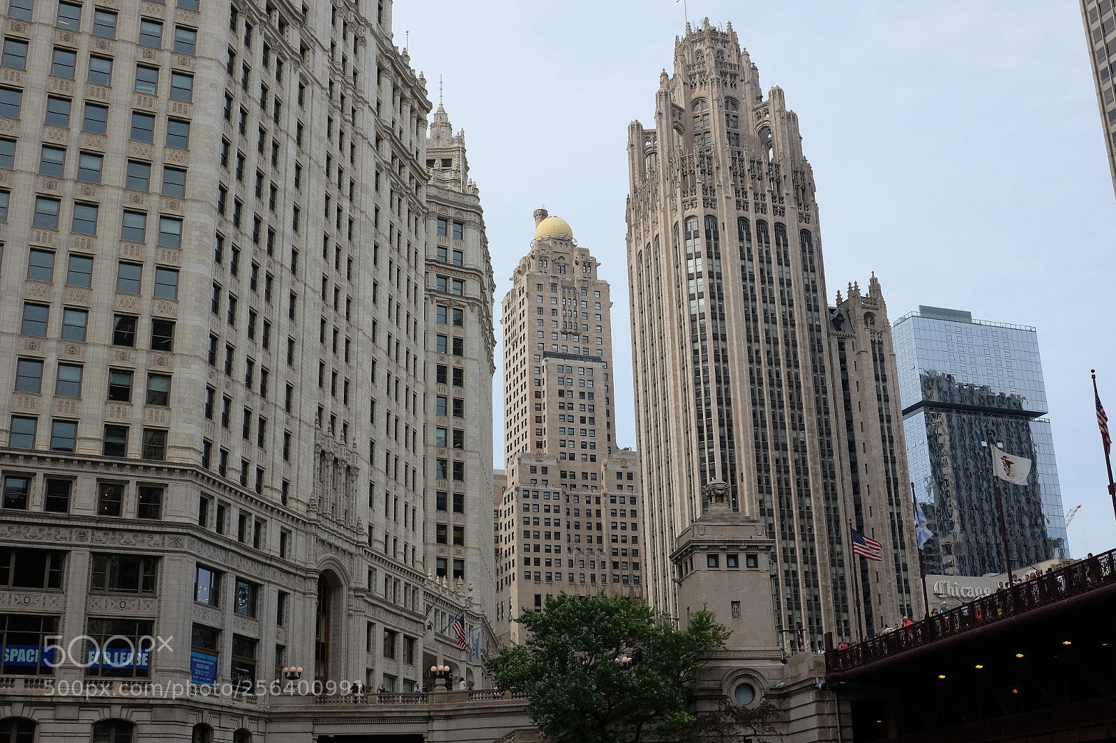 Fujifilm X-T10 sample photo. Chicago buildings photography