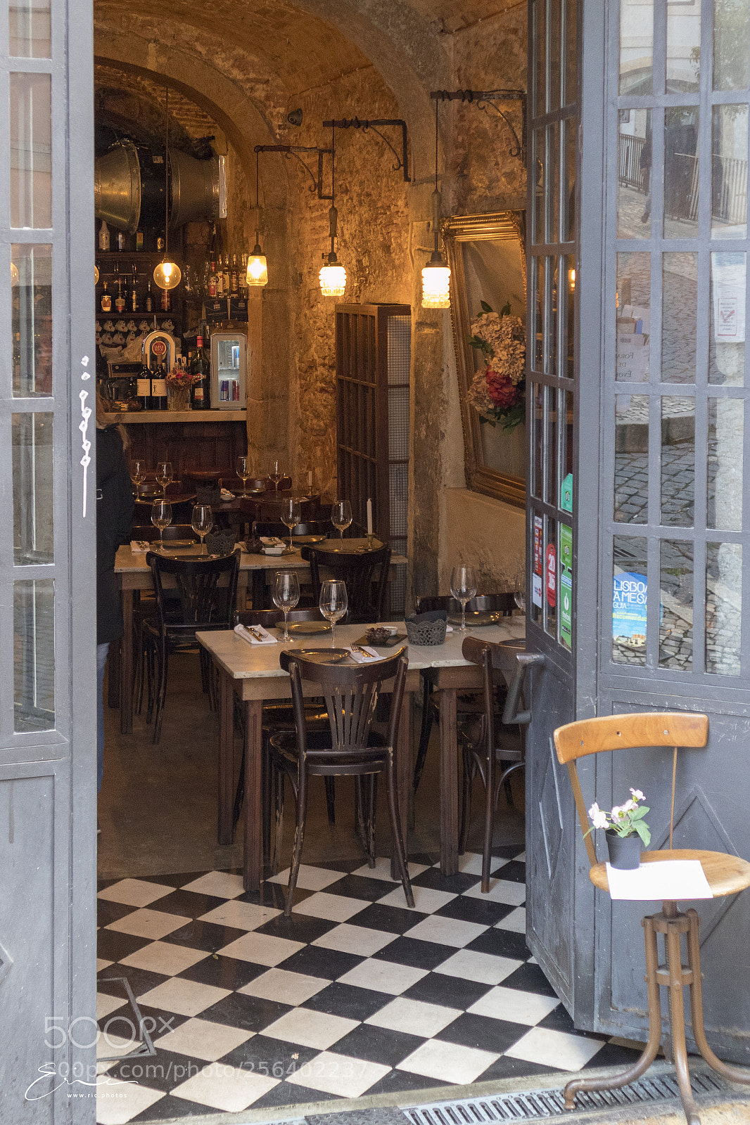 Canon EOS M5 sample photo. Lisbon, portugal photography