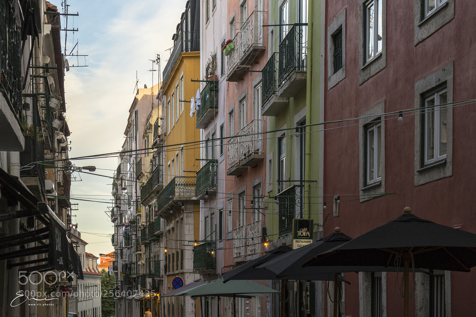 Canon EOS M5 sample photo. Lisbon, portugal photography