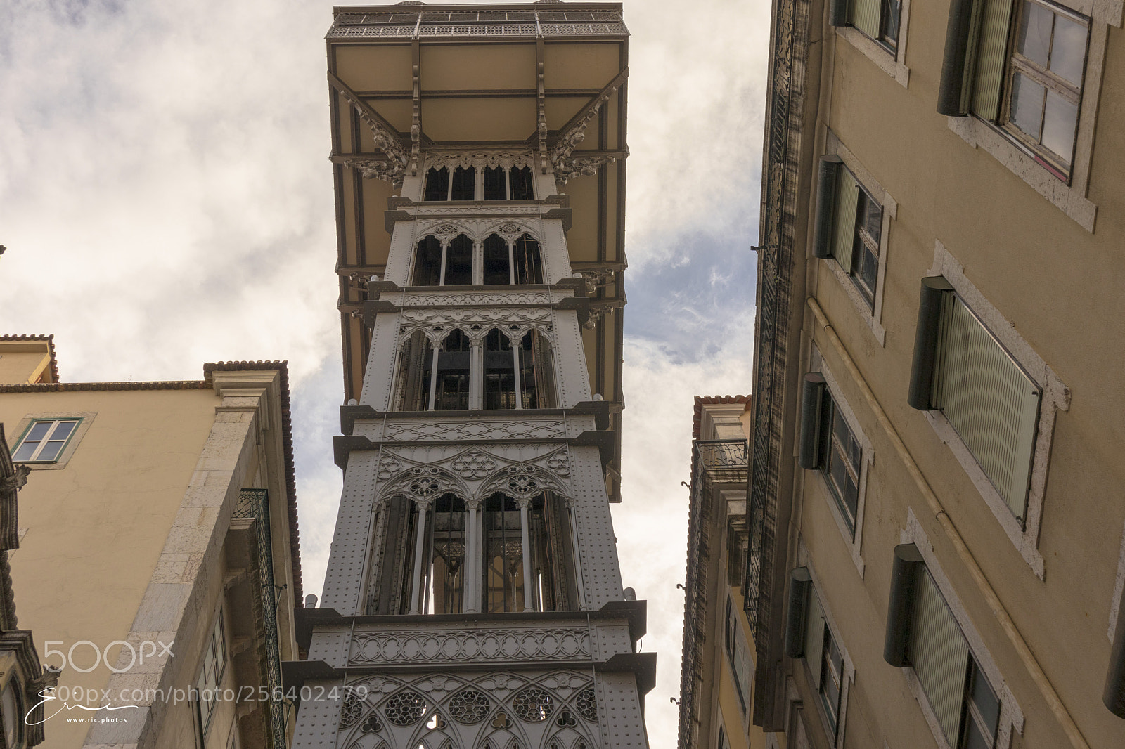 Canon EOS M5 sample photo. Lisbon, portugal photography