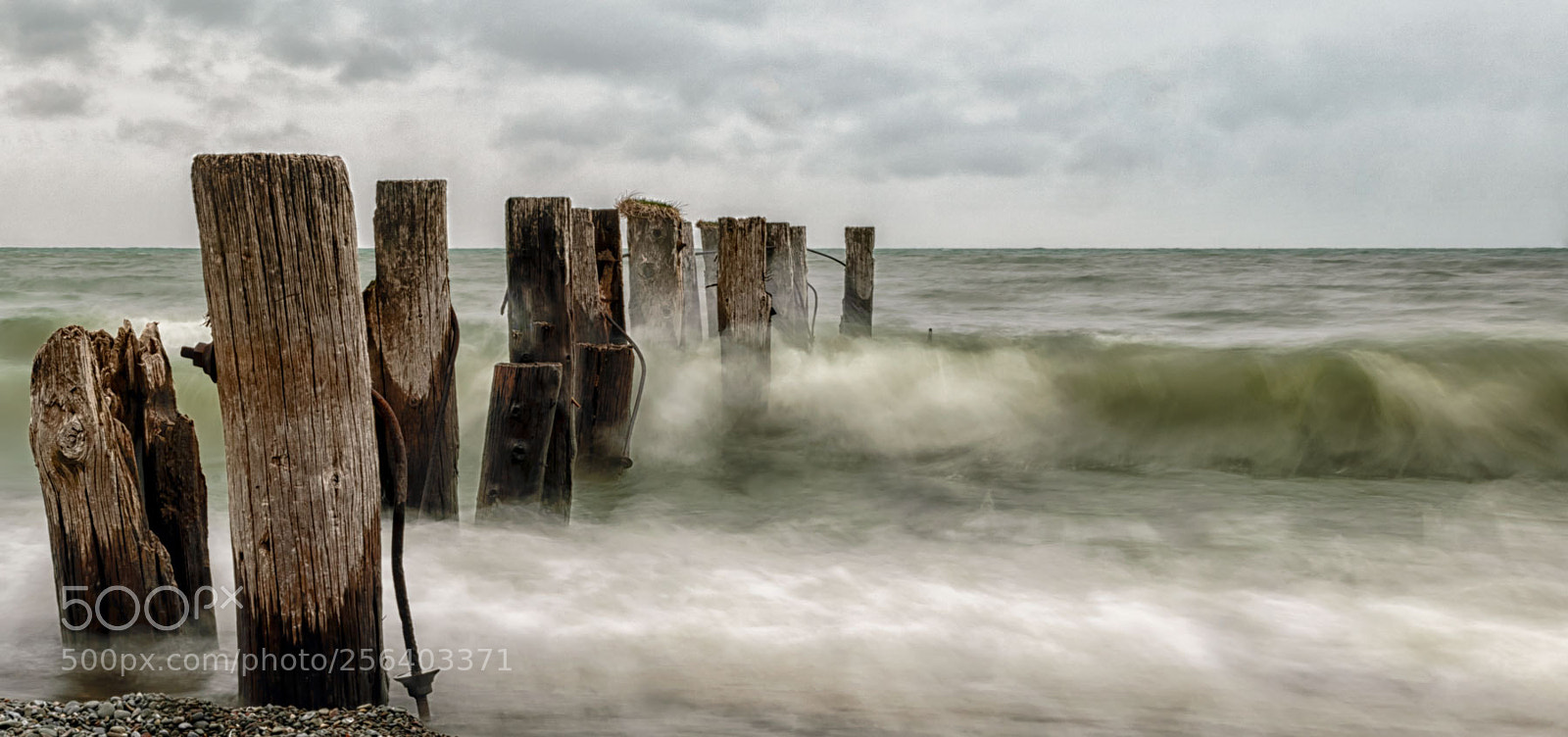 Nikon D5300 sample photo. Waves lake ontario photography