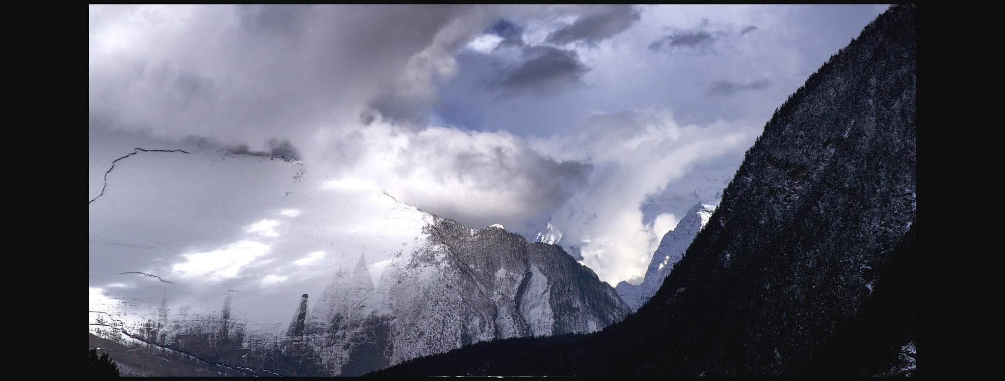 Sony Alpha DSLR-A900 sample photo. Annapurna photography
