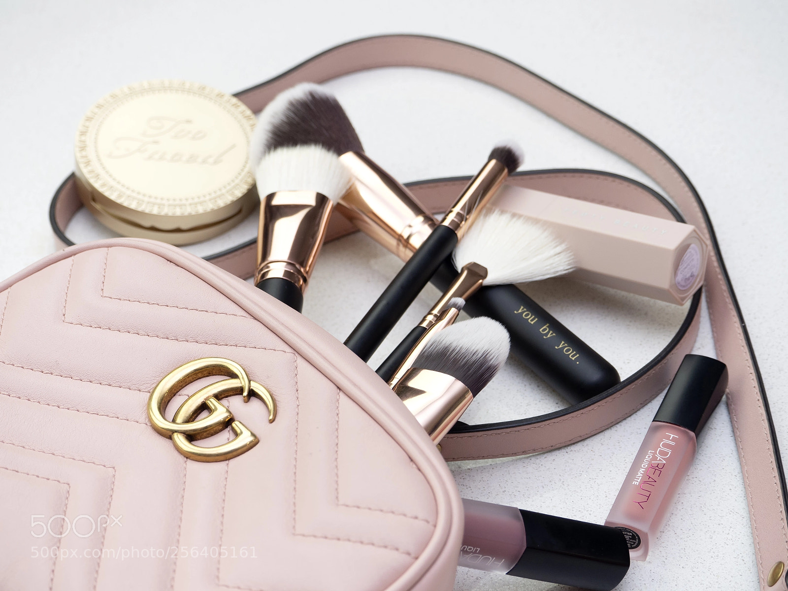 Olympus OM-D E-M10 II sample photo. Product shots photography