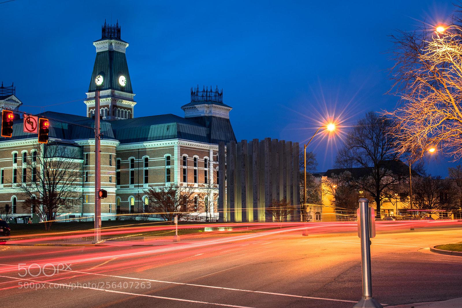 Nikon D3400 sample photo. Court house at night photography