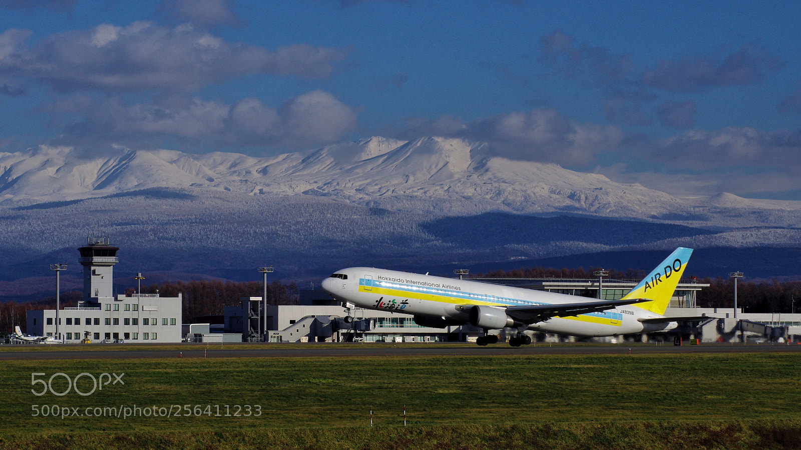 Pentax K-x sample photo. Asahikawa airport  photography