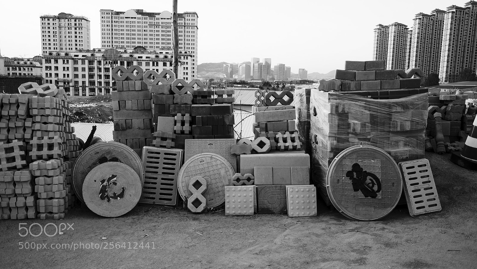 Fujifilm X70 sample photo. Title photography