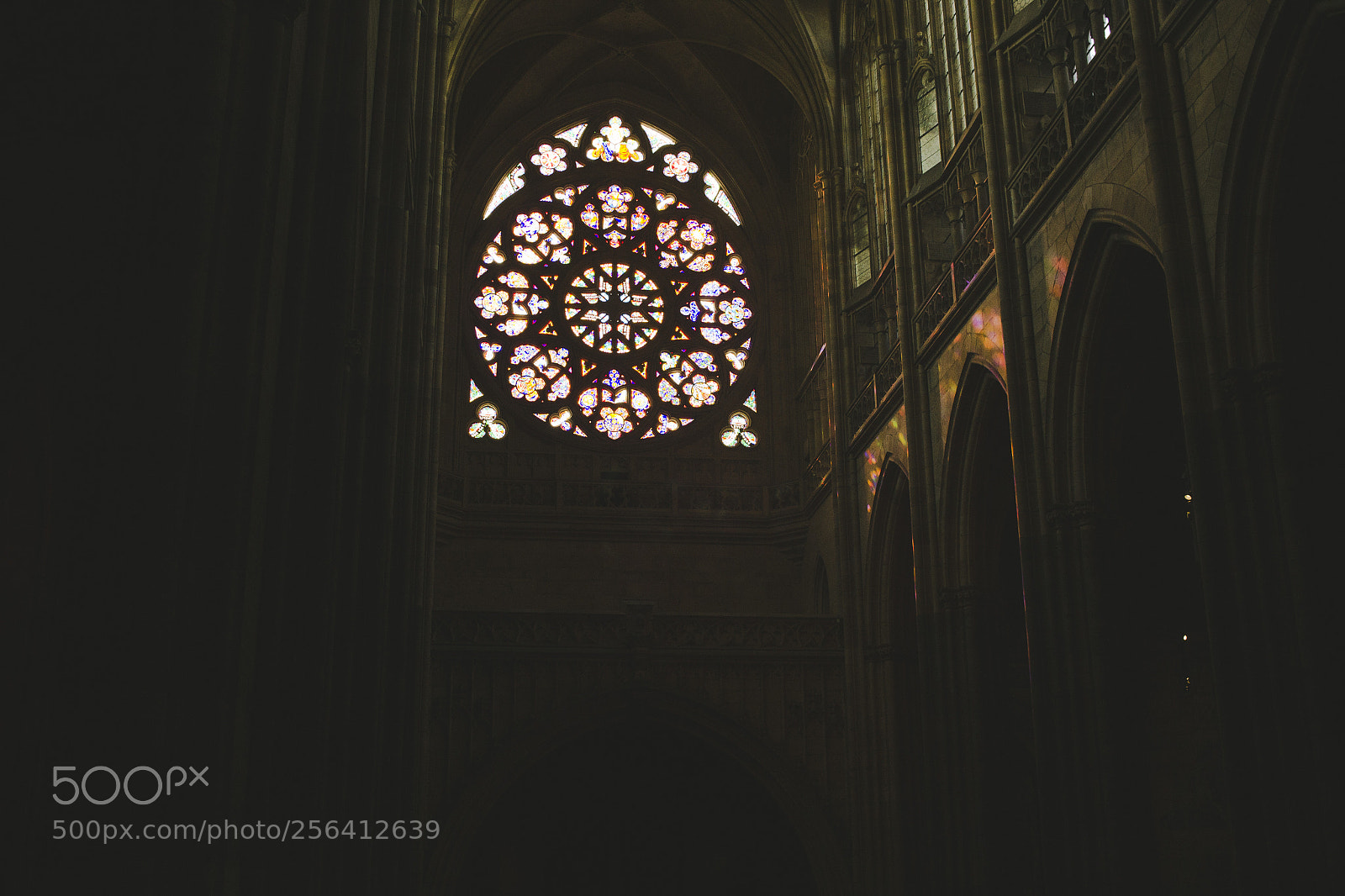 Canon EOS 600D (Rebel EOS T3i / EOS Kiss X5) sample photo. Stained glass art photography