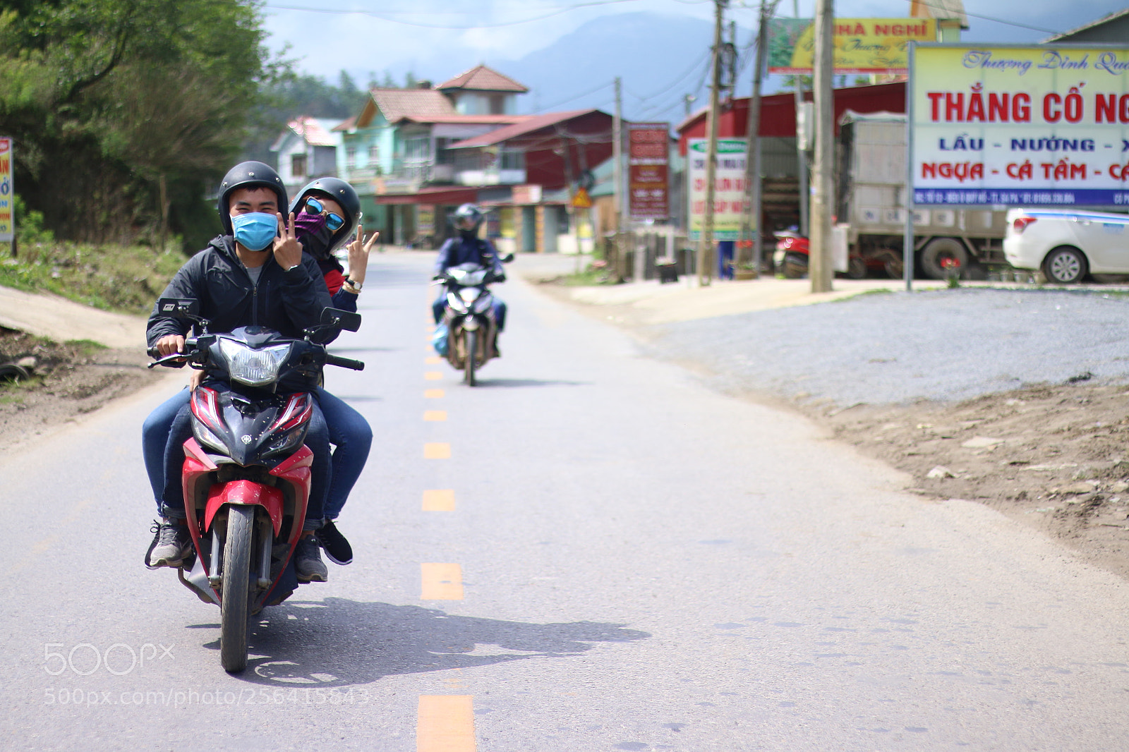 Canon EOS 70D + Canon EF 50mm F1.8 STM sample photo. Northwest vietnam motorcycle tour photography