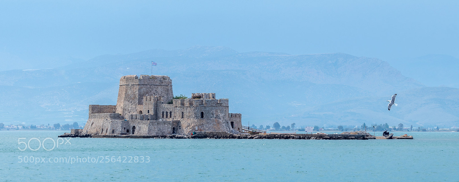 Canon EOS 80D sample photo. Bourdzi fortress photography