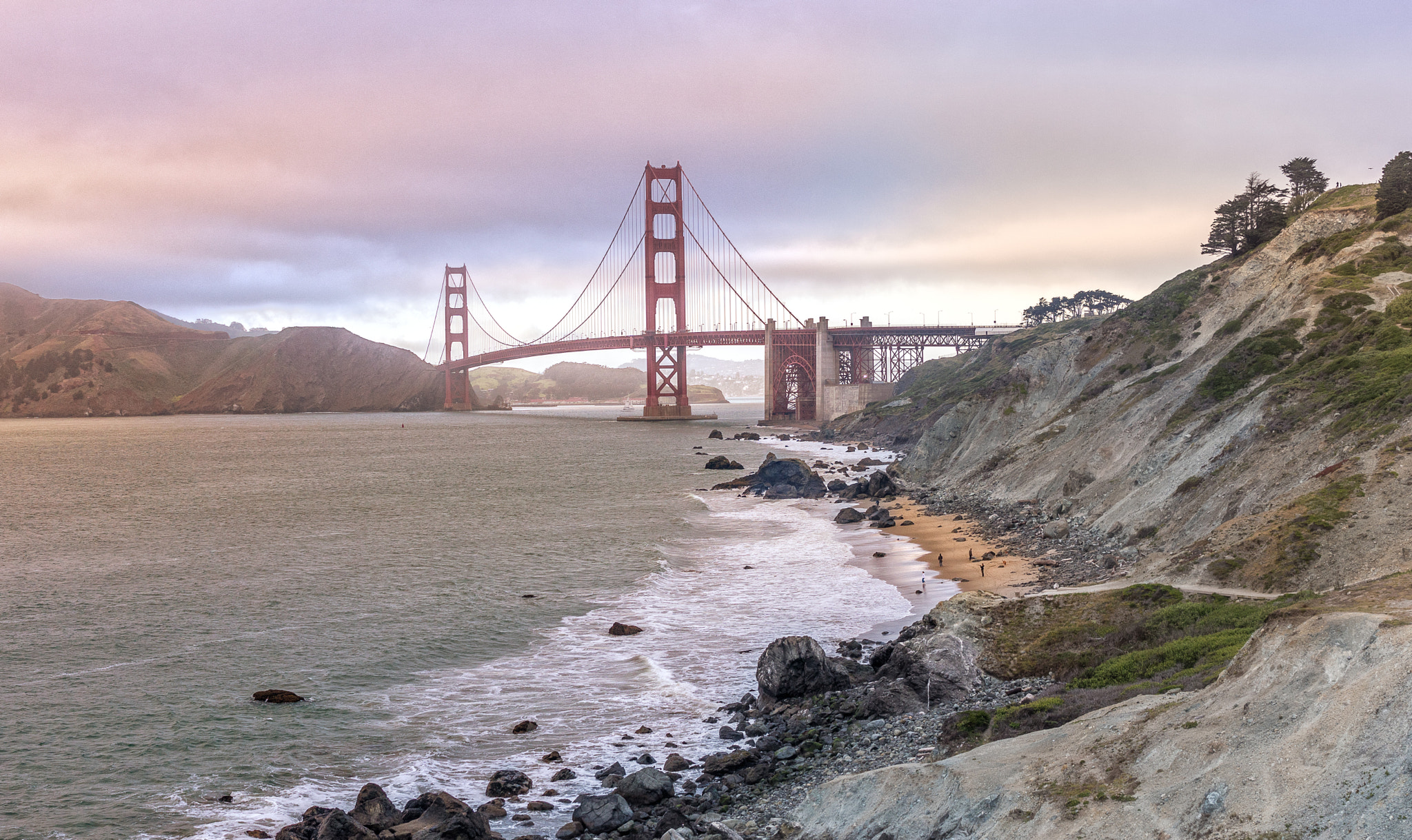 Sony Cyber-shot DSC-RX1R II sample photo. Golden gate bridge from baker beach bluffs trail photography