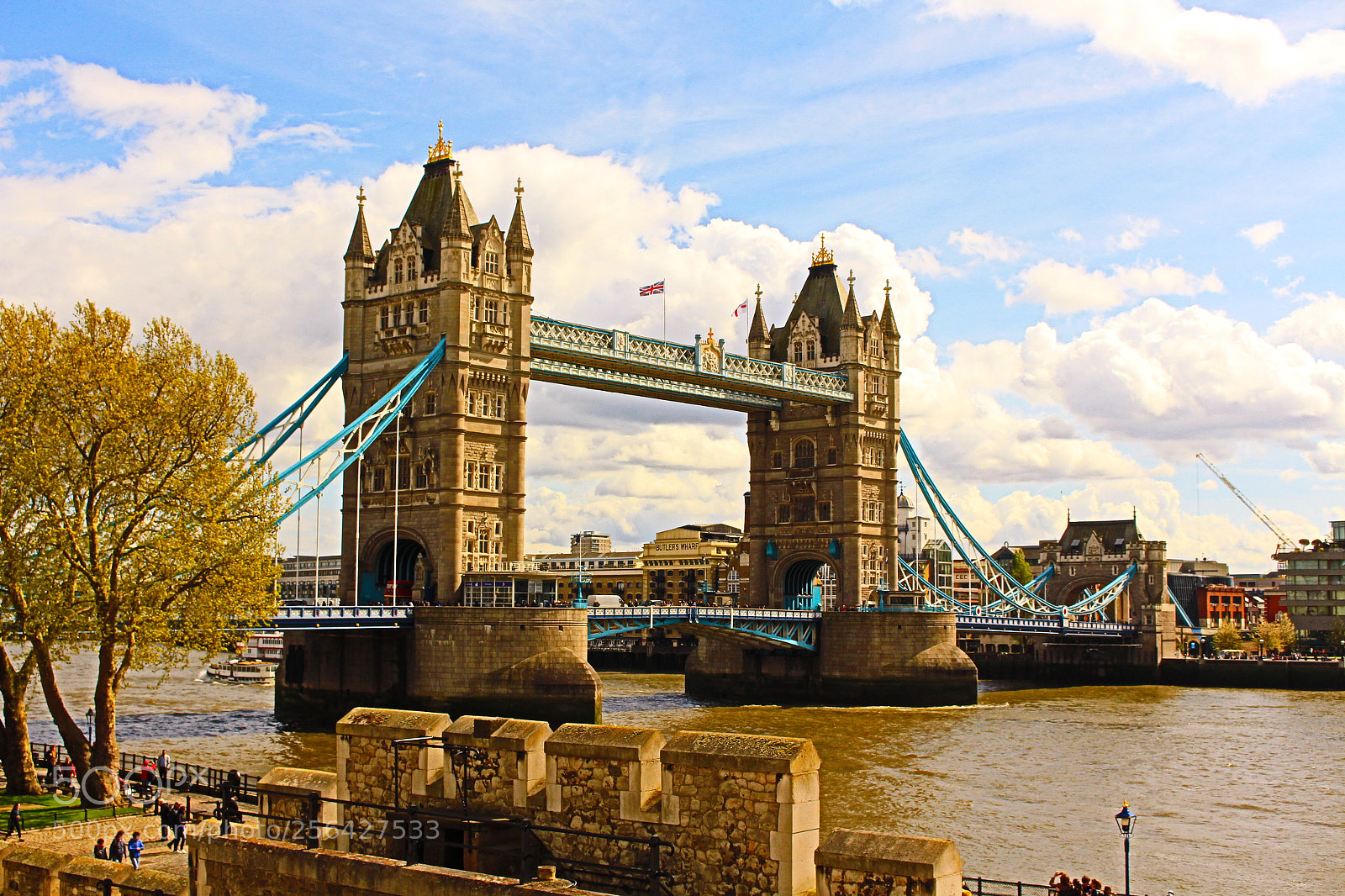 Canon EOS 700D (EOS Rebel T5i / EOS Kiss X7i) sample photo. London photography