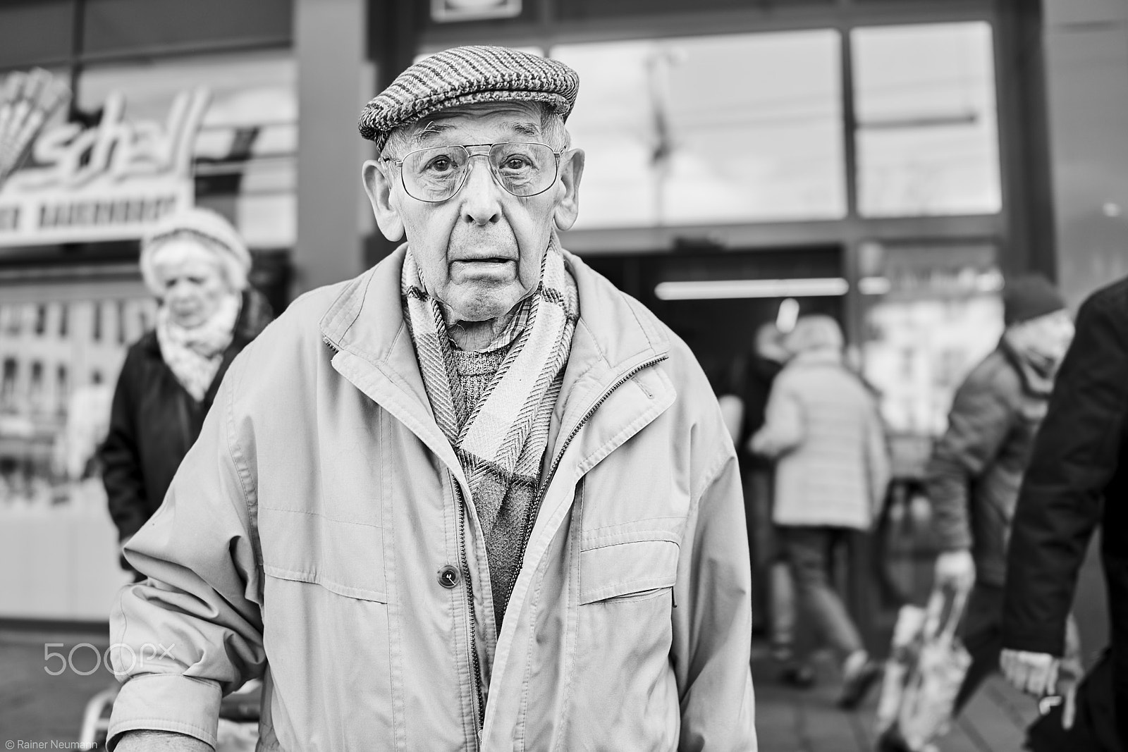 Sony Cyber-shot DSC-RX1R II sample photo. Mann 564 b&w photography