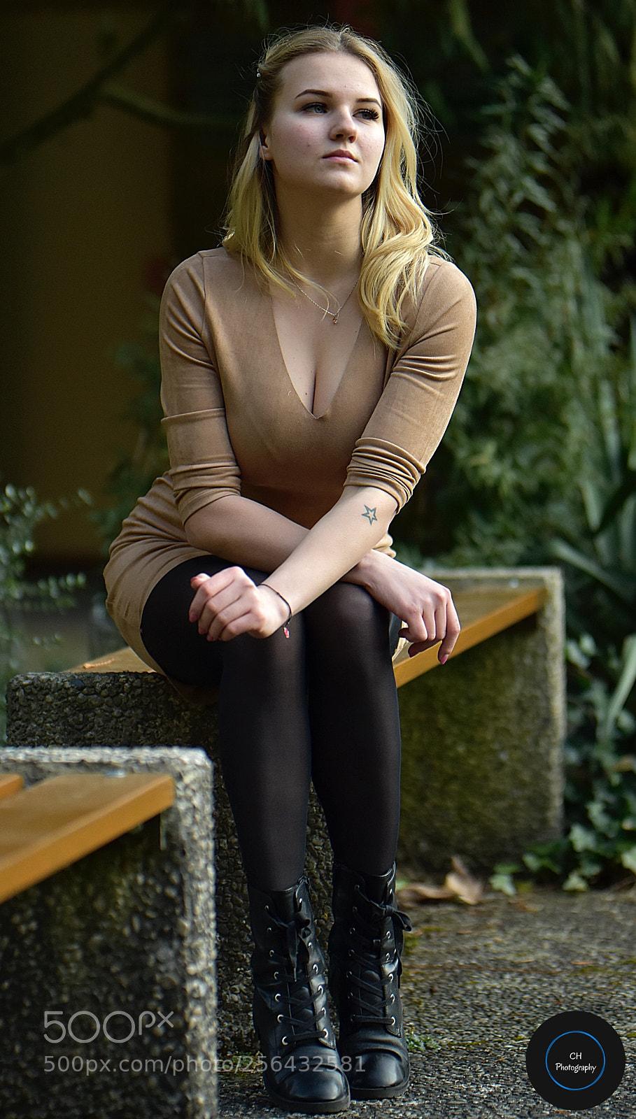 Nikon D5500 sample photo. Sitting photography