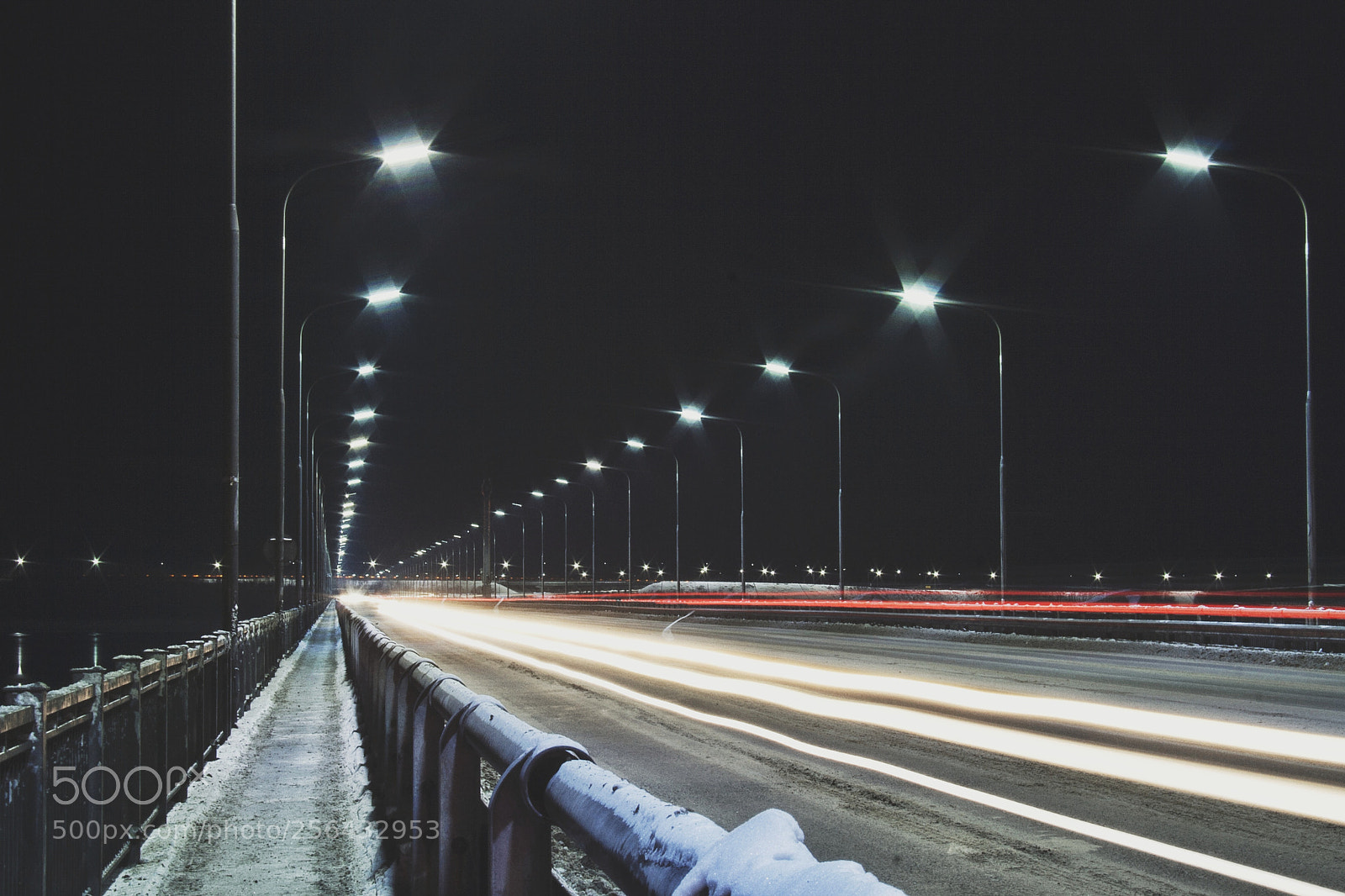 Canon EOS 1000D (EOS Digital Rebel XS / EOS Kiss F) sample photo. Kolsky bridge photography