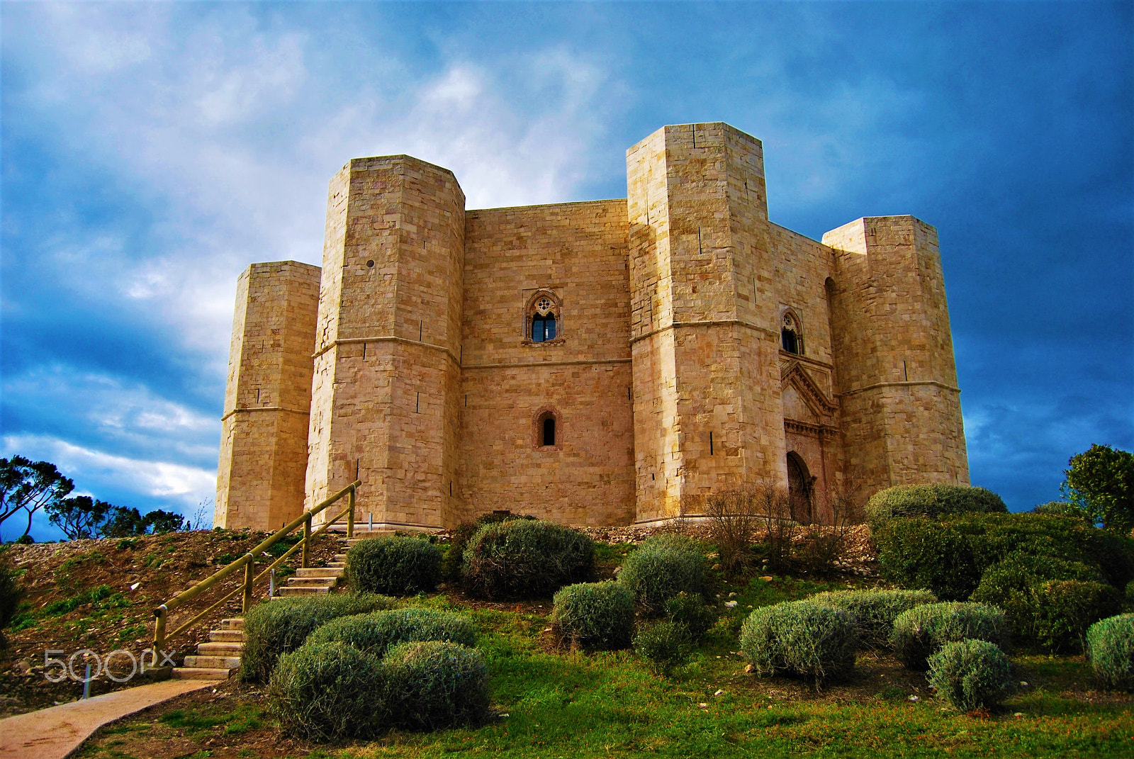 Nikon D60 sample photo. Castel del monte, italy photography