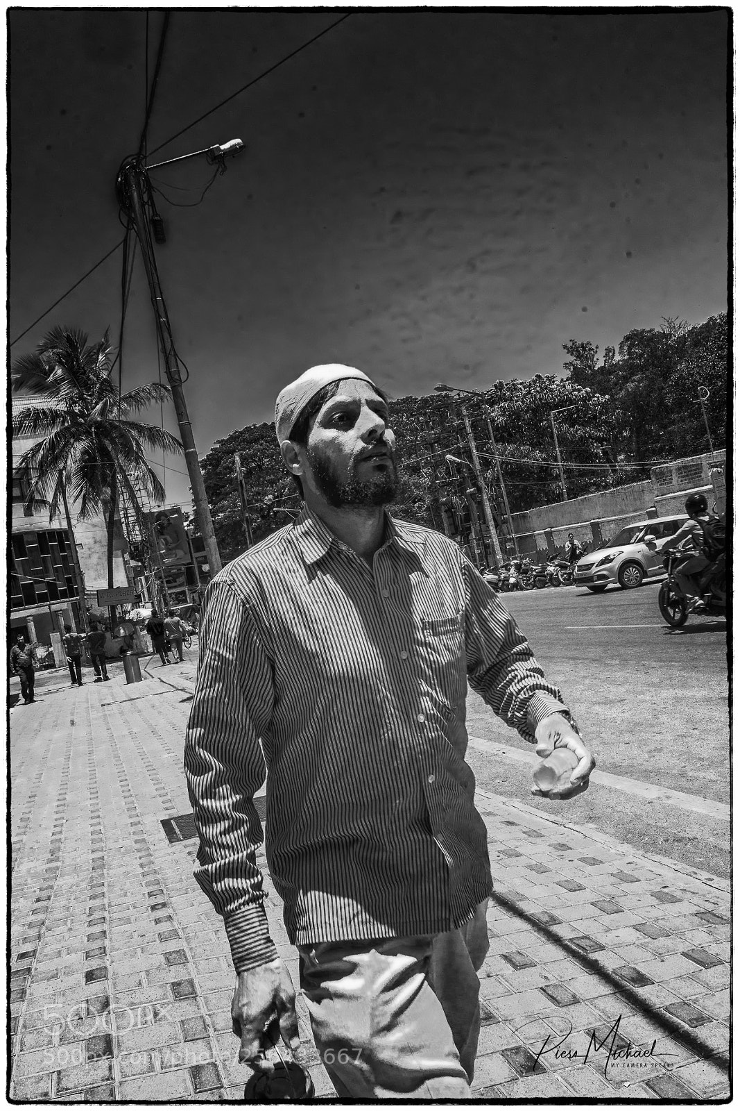 Sony a7 II sample photo. My world the people photography
