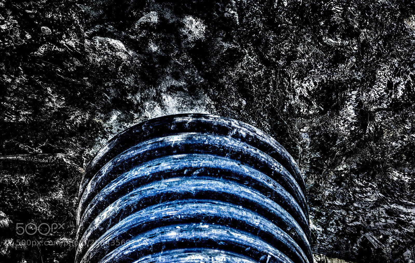 Sony a6000 sample photo. Chimney of water photography