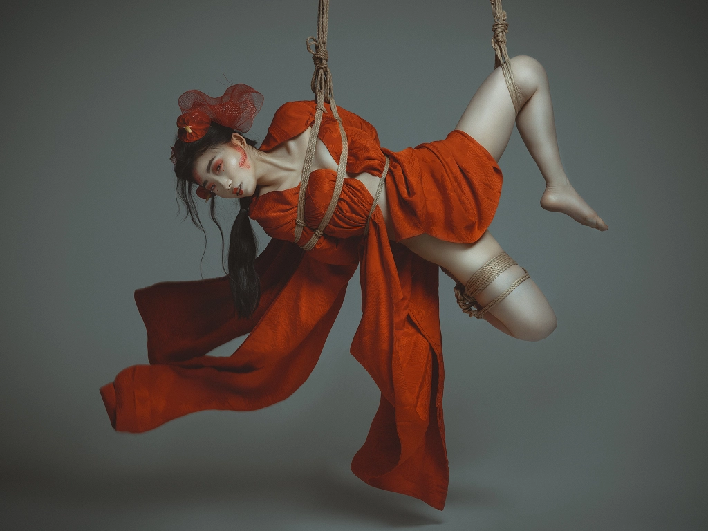 Losing my soul by Rebeca Saray on 500px.com