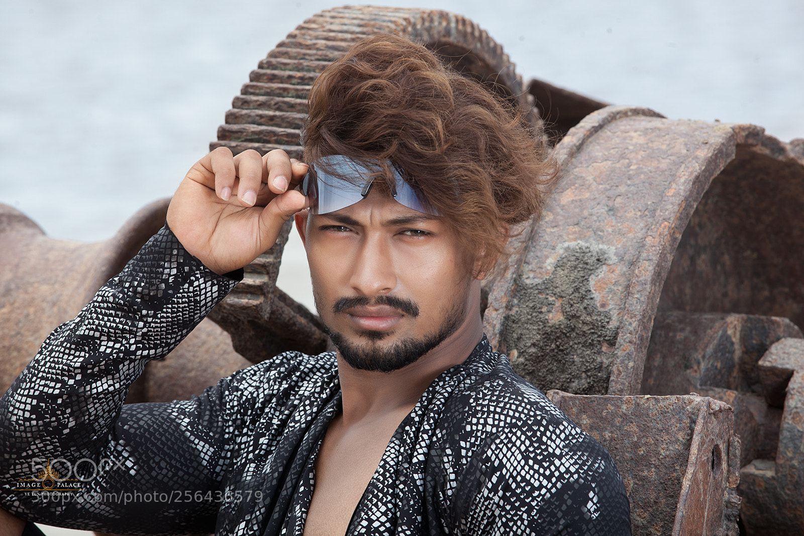Canon EOS 5D Mark II sample photo. A look photography
