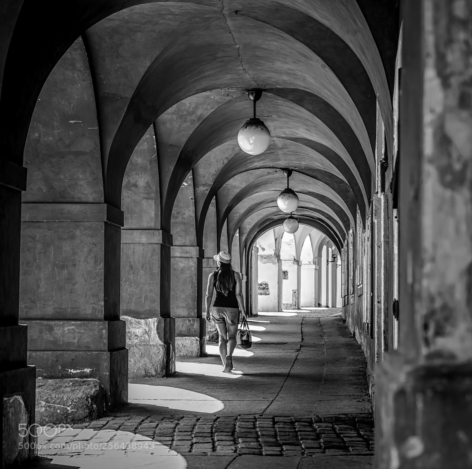 Leica SL (Typ 601) sample photo. Arches photography