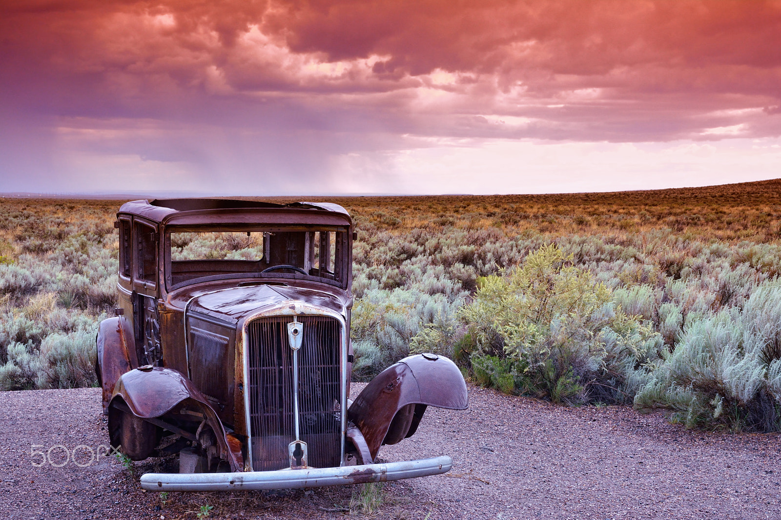 Sigma 17-50mm F2.8 EX DC OS HSM sample photo. Abandoned car near the entrance to the painted desert photography