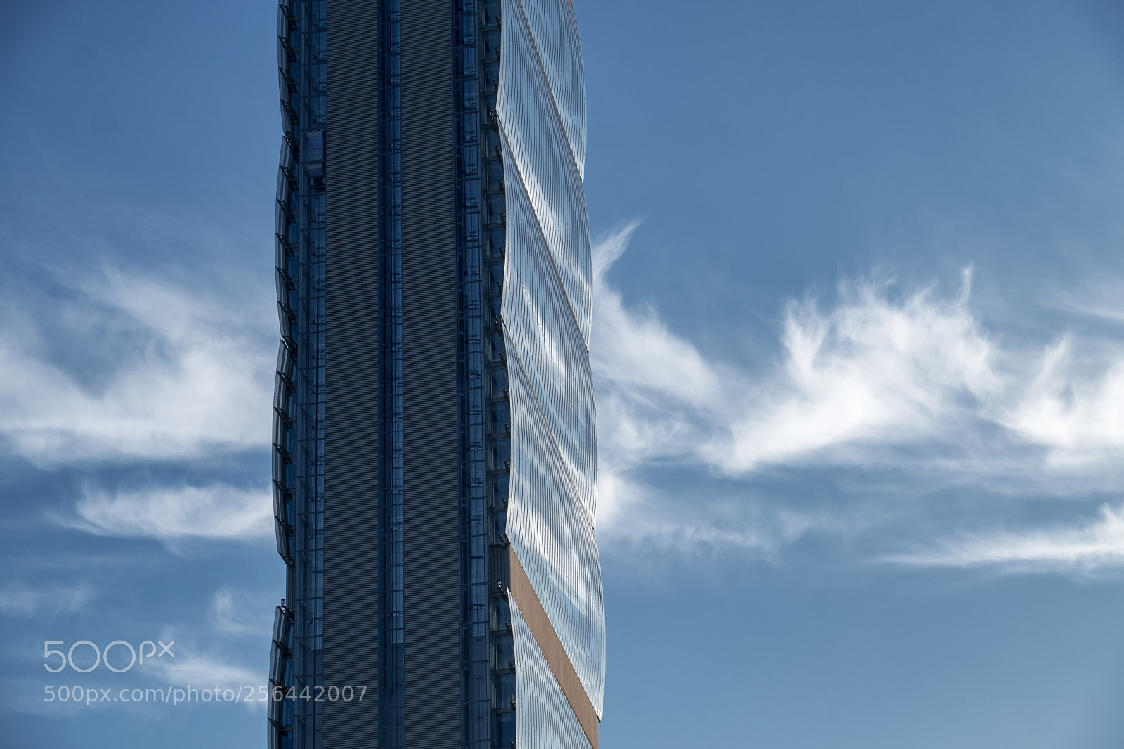 Fujifilm X-T2 sample photo. Isozaki tower at citylife photography